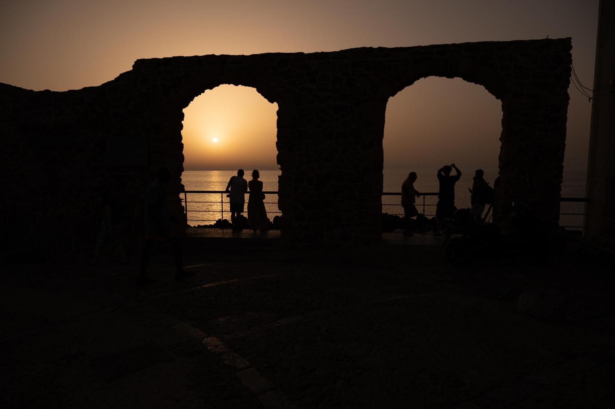 Casa Vacanze Tramonto Alla Marina Cefalú Exterior foto