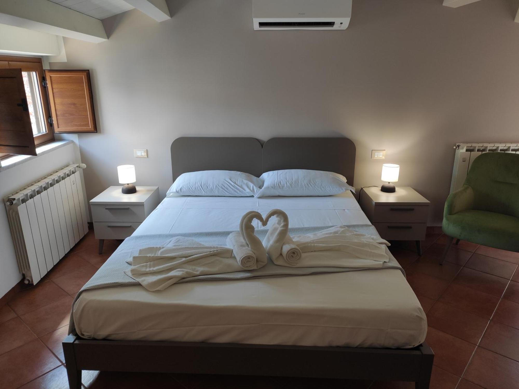 Casa Vacanze Tramonto Alla Marina Cefalú Exterior foto